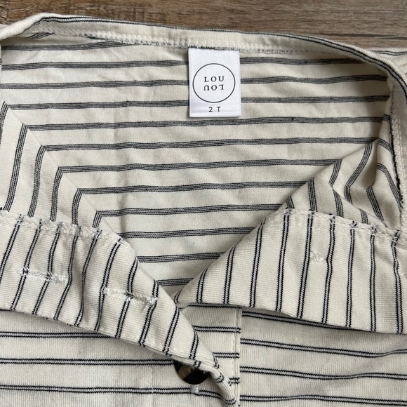 Lou Lou and Company Taylor Blue and White Stripe Romper, size 2T - Picture 2 of 3